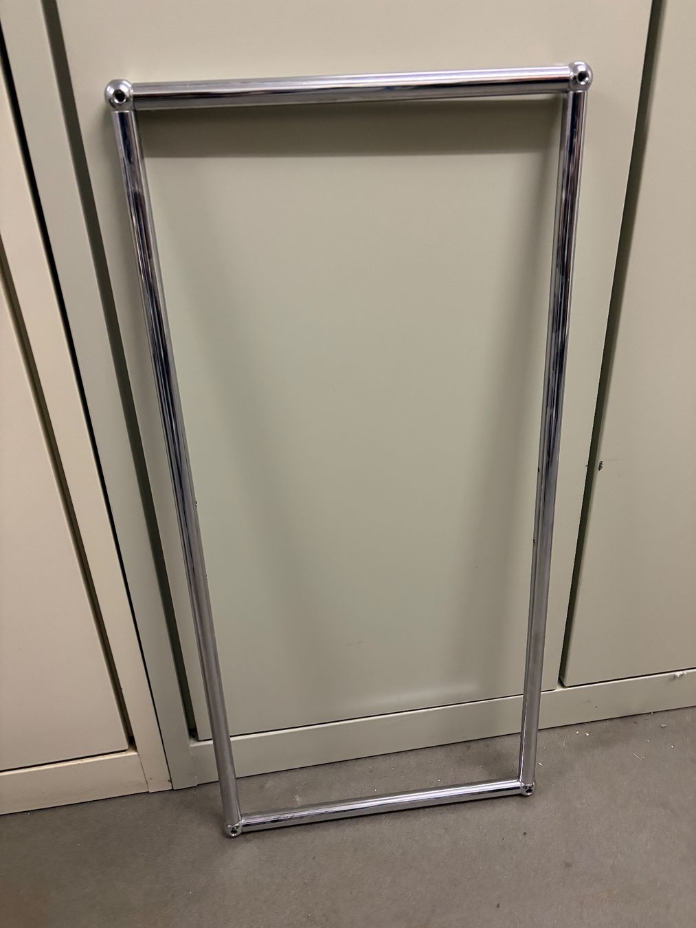 USM Scaffali: USM Haller Rahmen 35 x 75 cm – Usato da Unterägeri venduto da Sportster0 5