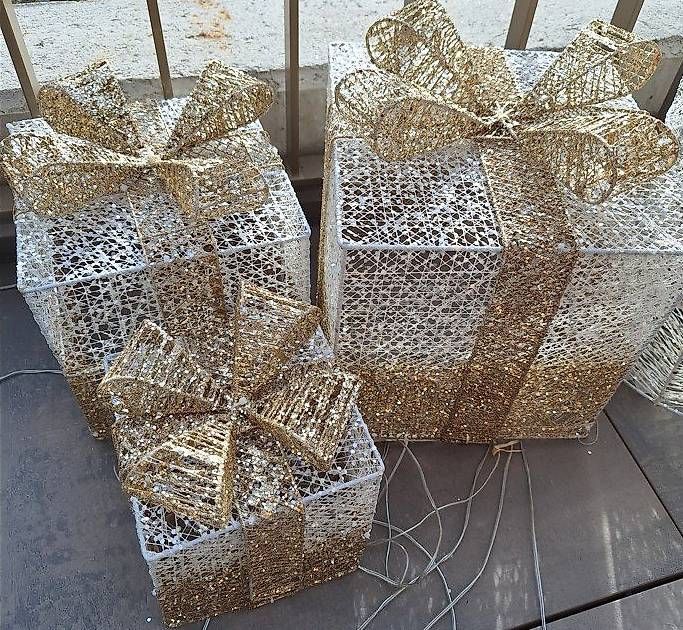 Tutte le decorazioni: Weihnachtsdeko Geschenkspäckchen 230V – Usato da Visperterminen venduto da M1gnon 1