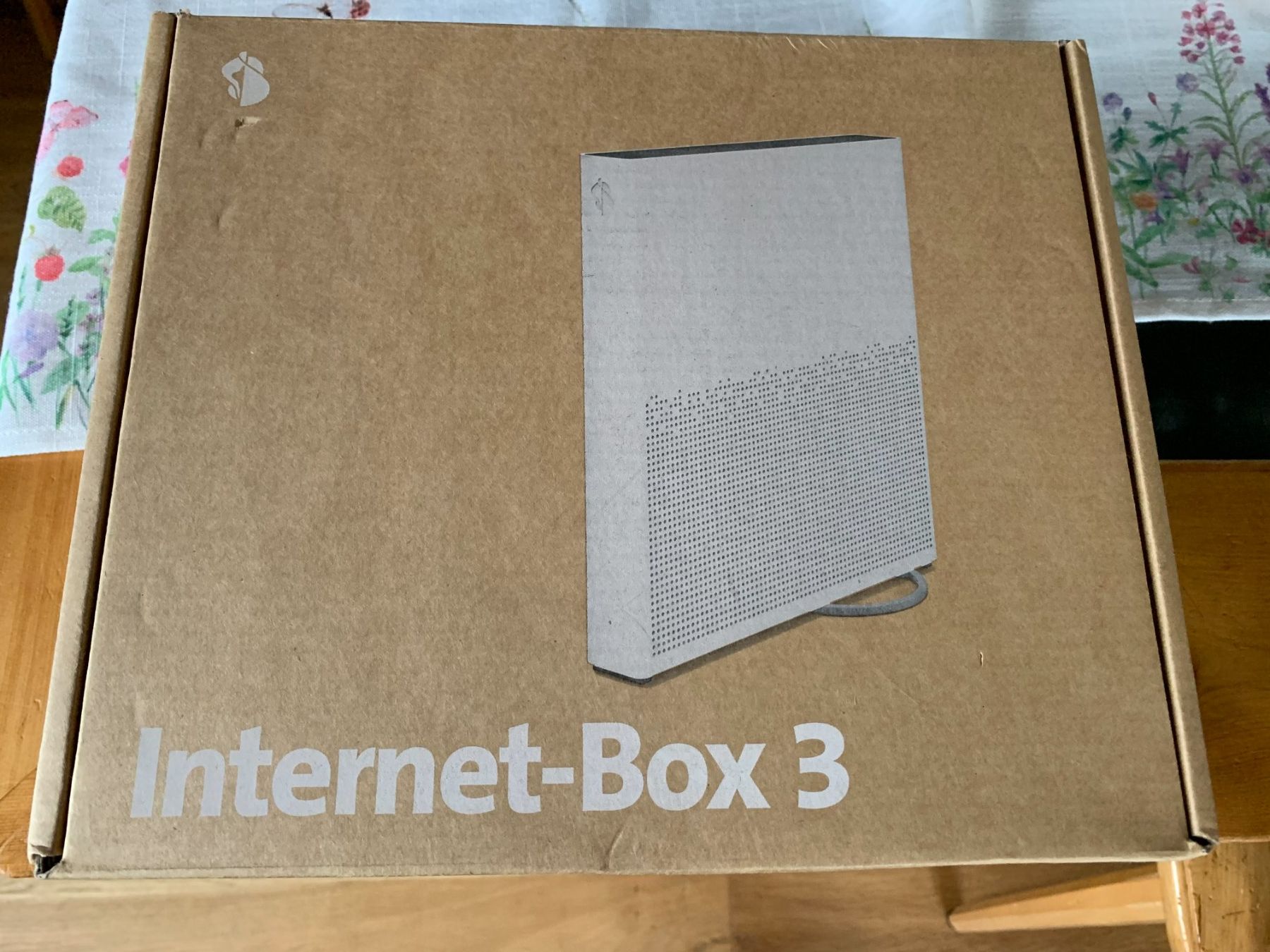 Swisscom Modems & Routeurs: Internet-Box 3 – Neuf avec emballage d'origine à Uetikon par Brgu