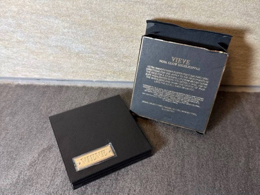 Make-up: vieve powder highlighter- bijou – Nuovo e nell'imballaggio originale da Otelfingen venduto da Gasolino 1