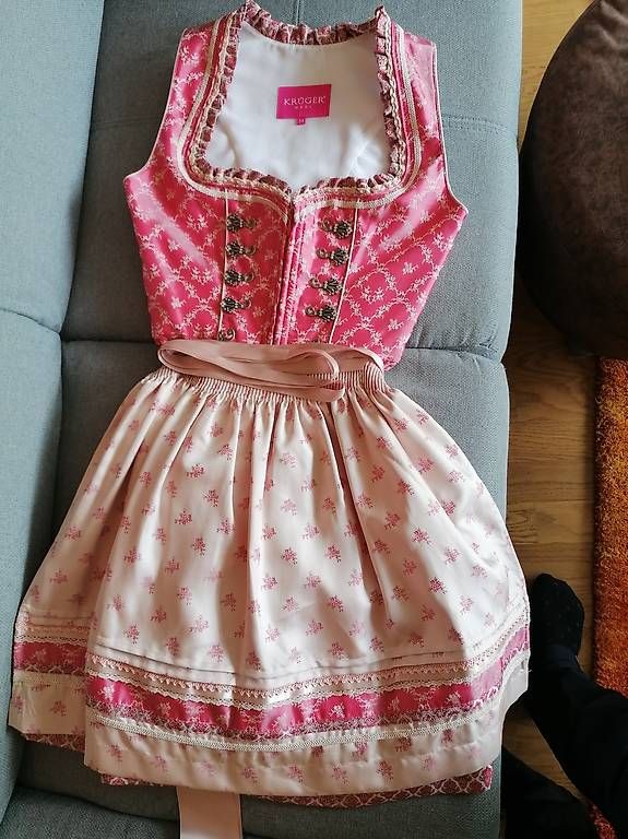 Vestiti: Krüger Dirndl Gr 34 – Usato da Ebikon venduto da galupy007