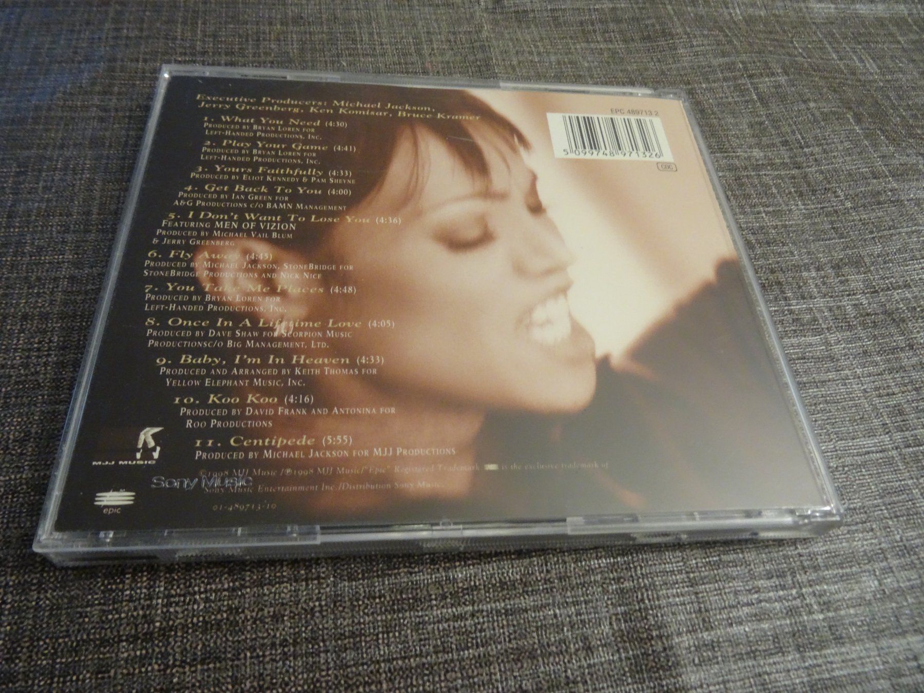 CD: Rebbie Jackson - Yours Faithfully CD – Usato da Olten venduto da Disc-Ausverkauf 1