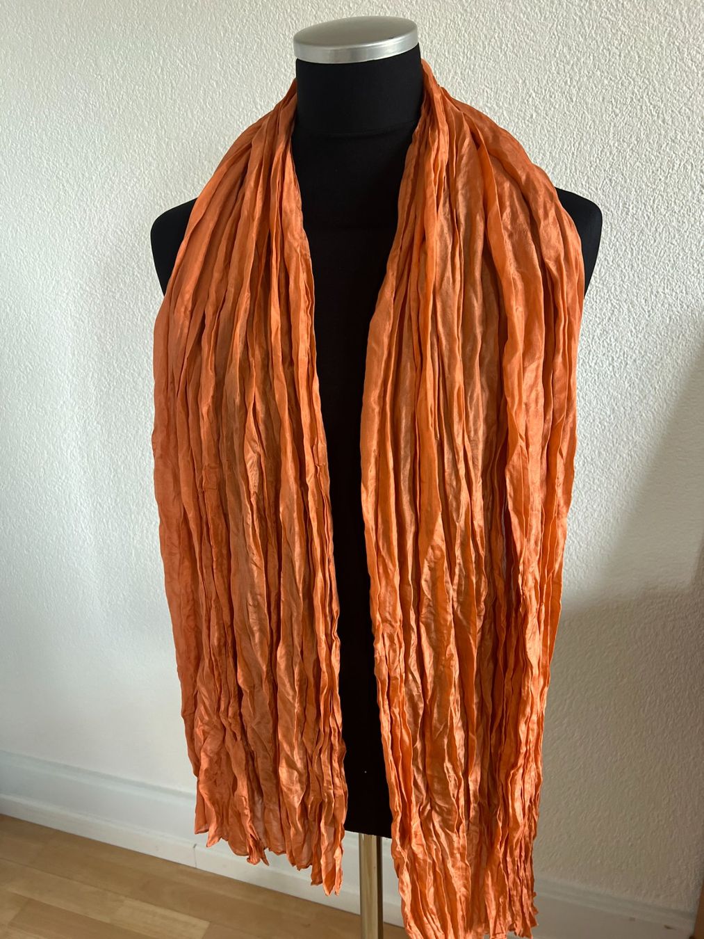 Colora Foulard & Sciarpe: Colora Schal, 100% Seide, Rostorange, NEU – Nuovo (secondo la descrizione) da Worb venduto da farben20zauber 1