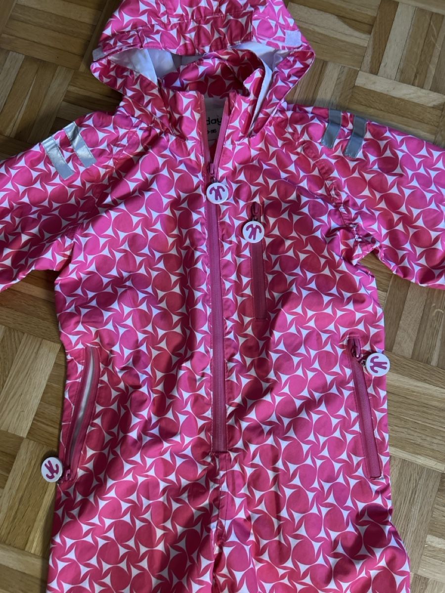 Lotti & Set di vestiti: Ducksday - Matschanzug Gr. 110/116 – Usato da Zuchwil venduto da Commander0 3