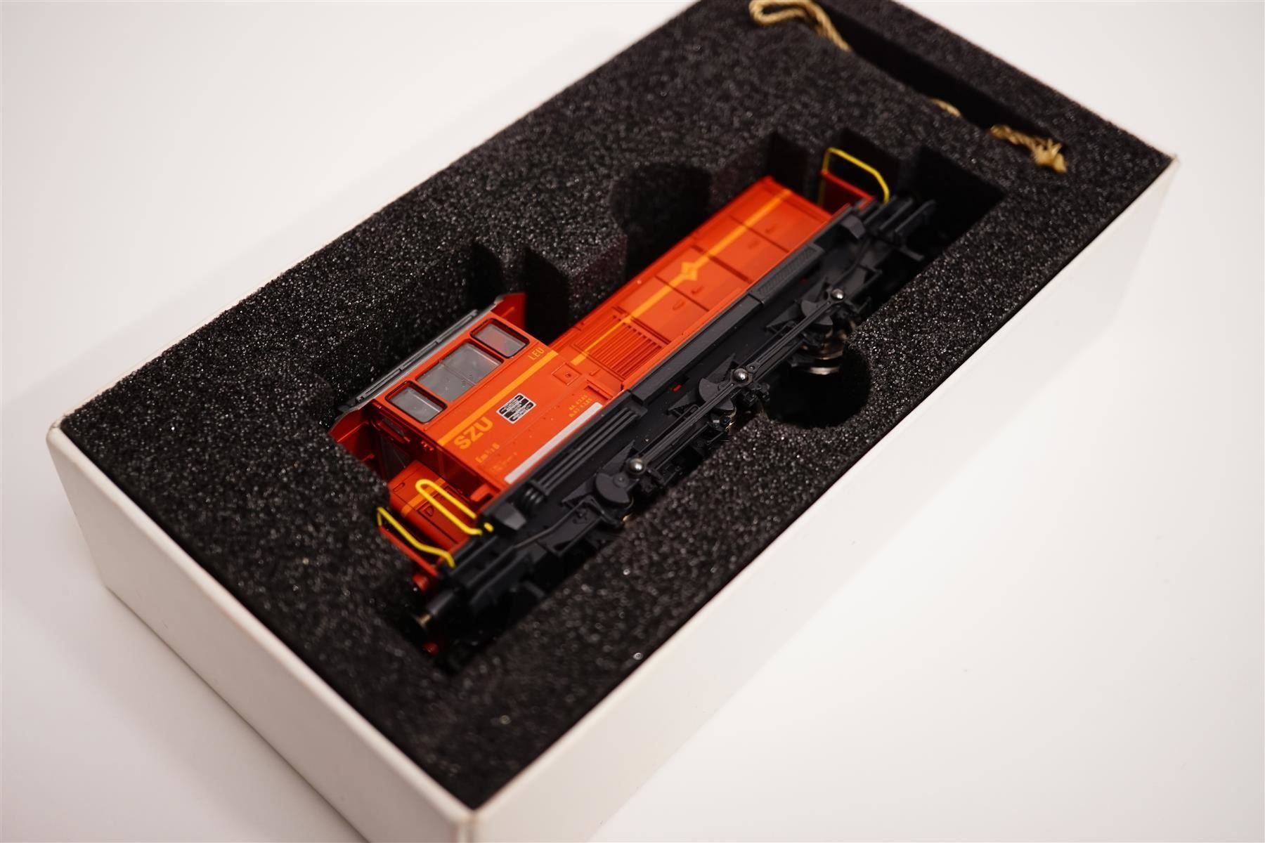 Modellini di ferrovie: CE Rivarossi Ersatz Einsatz zu Em 3/3 – Nuovo (secondo la descrizione) da Uetendorf venduto da tigermuegi 1