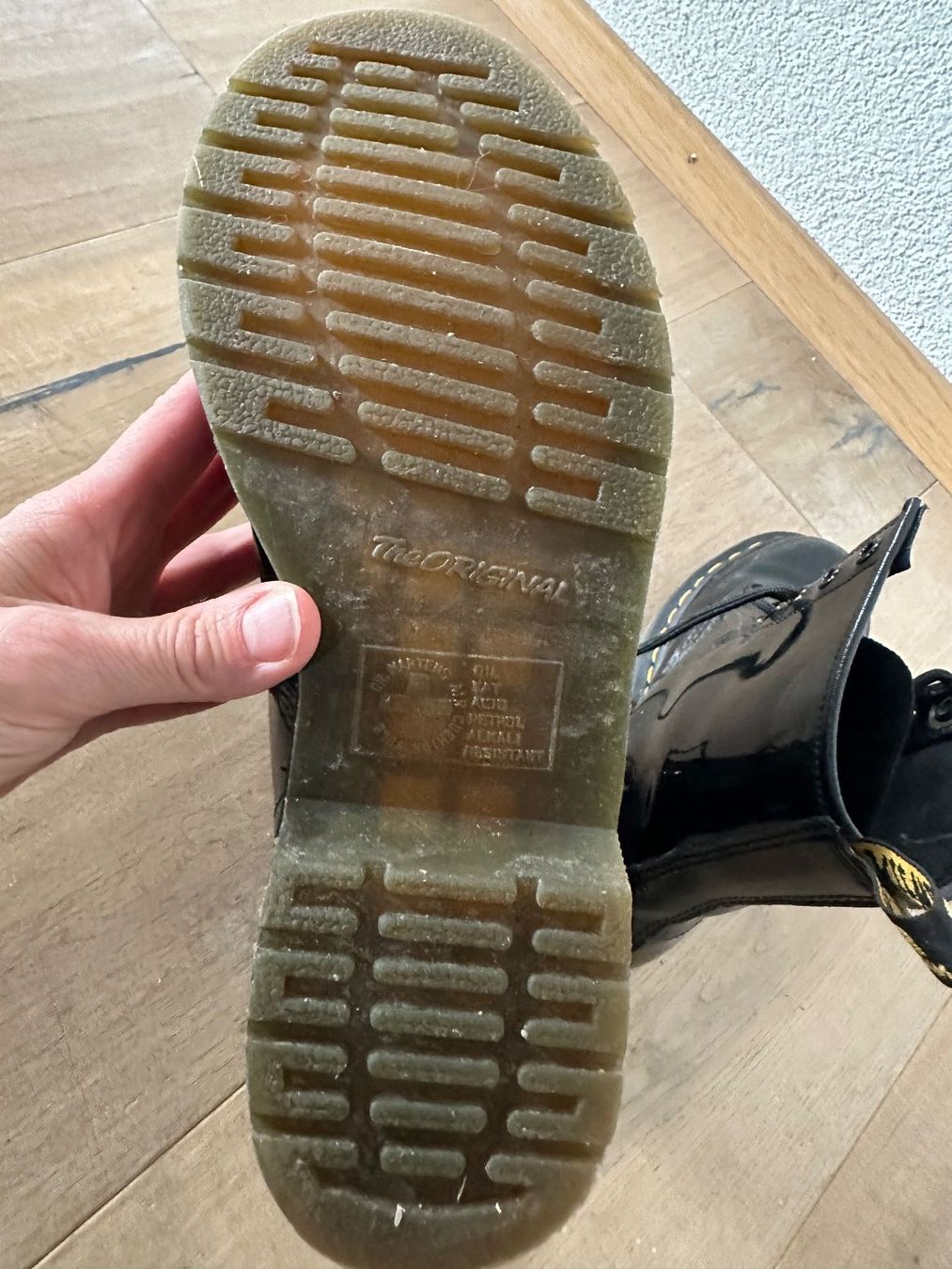 Dr. Martens Herrenschuhe: Dr. Martens glänzend Gr. 41 – Gebraucht aus Bassersdorf von Tscheni3 4
