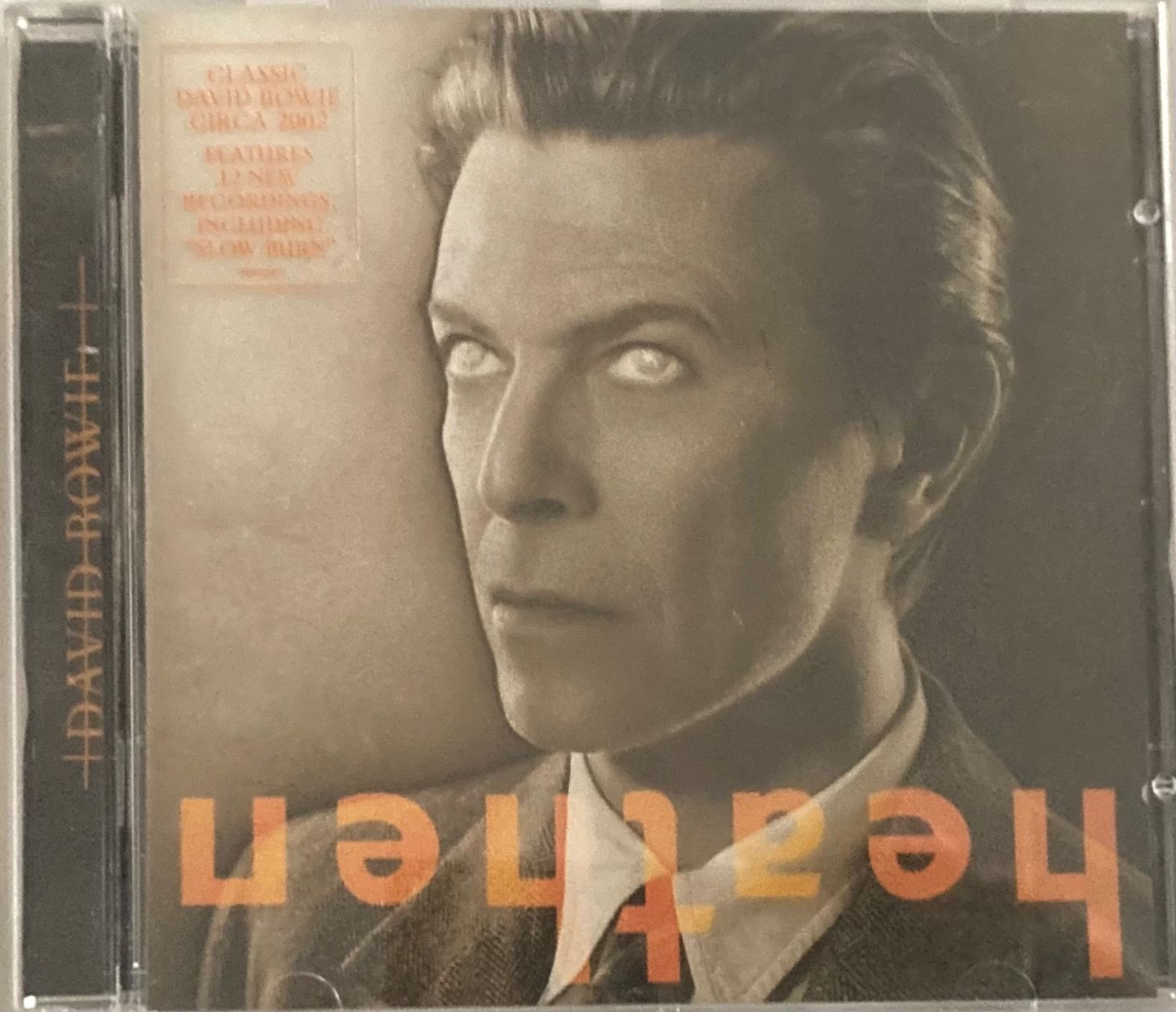 CD: DAVID BOWIE - HEATHEN – Usato da Poliez-Pittet venduto da Newtown-Records