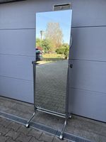 Standspiegel Chrom VW Gestell Weiss Metall auf Rollen 150cm 