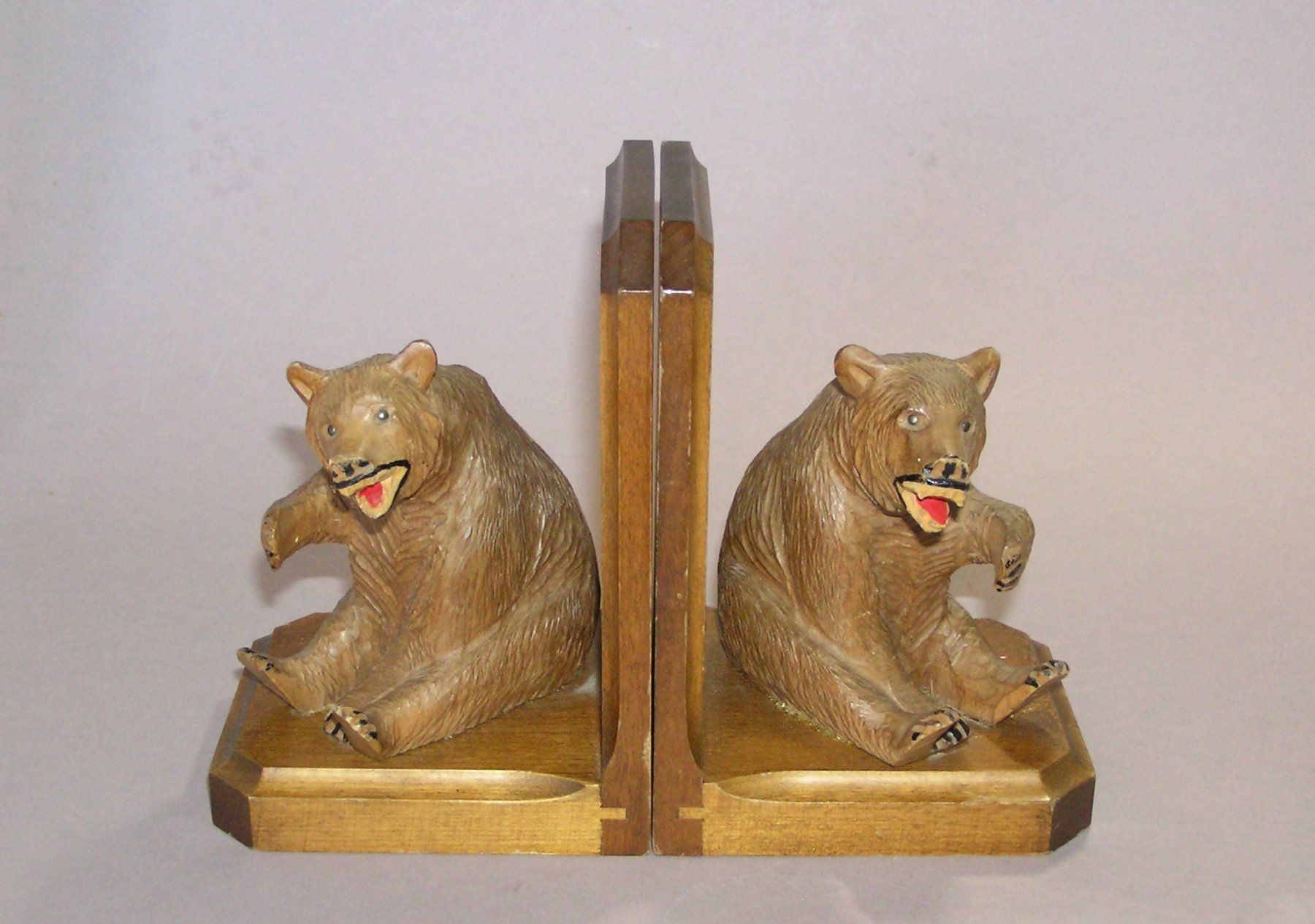 Statuette: BRIENZER BÄREN BUCHSTÜTZEN BRIENZ – Usato da Grenchen venduto da Antique-hunter