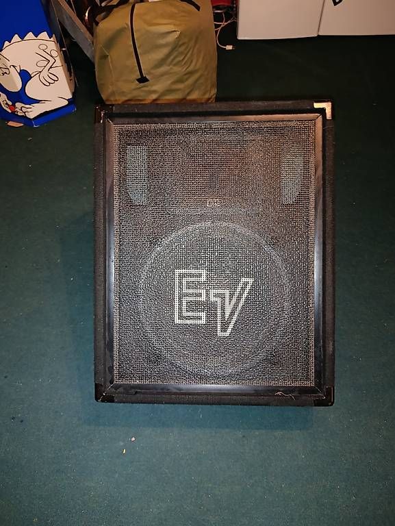Electro-voice Casse acustiche: Lot enceintes Electro-Voice professionnelles + amp + EQ – Usato da Montpreveyres venduto da top_gun5025 2