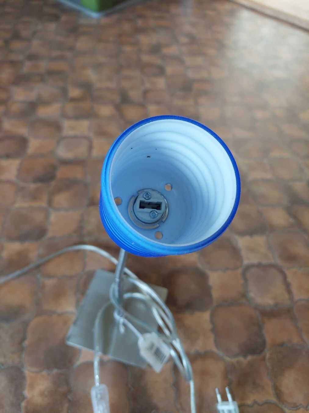 Lampes: Nachttischlampe verstellbar – D'occasion à Brunnadern par Oheshh 1