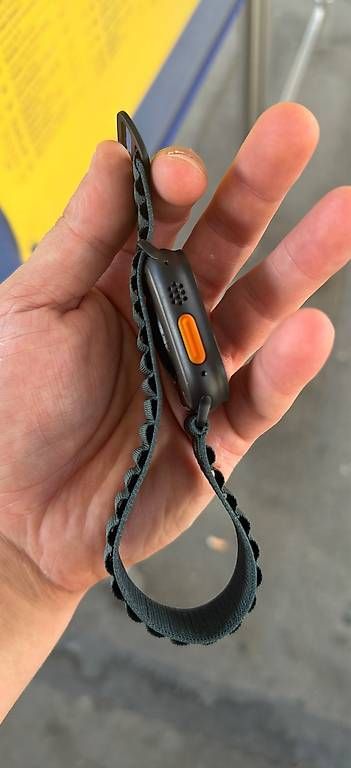 Smartwatch: Apple Watch 3 Ultra black  – Usato da Neuhausen venduto da mer_pxp7 2