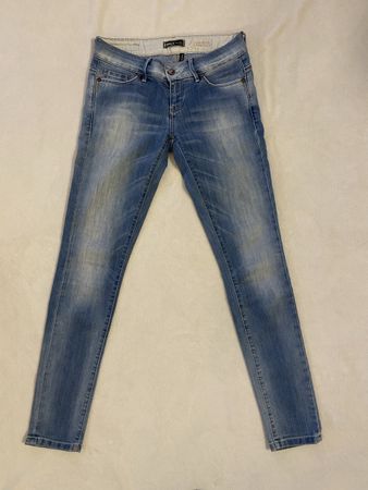 Jeans Only