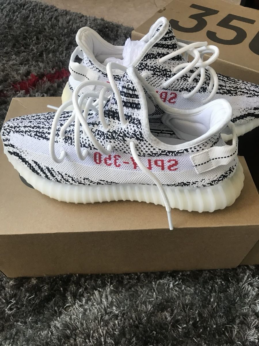 Scarpe da uomo: Yeezy Boost 350 V2 Zebra – Usato da Flawil venduto da ste_l8l7