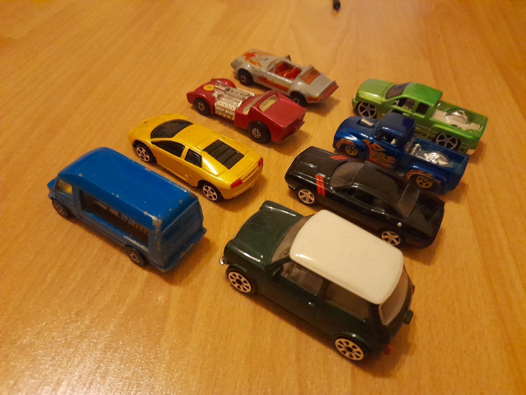 Giocattoli: 8 Spielzeug Autos – Usato da Lustmühle venduto da chevi03 1