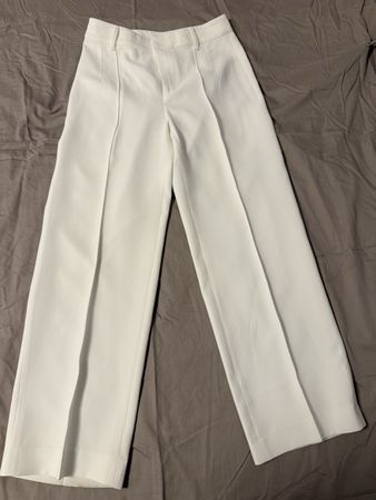 Sommerliche, weisse Stoffhose von Mango, Gr. 38, ungetragen 