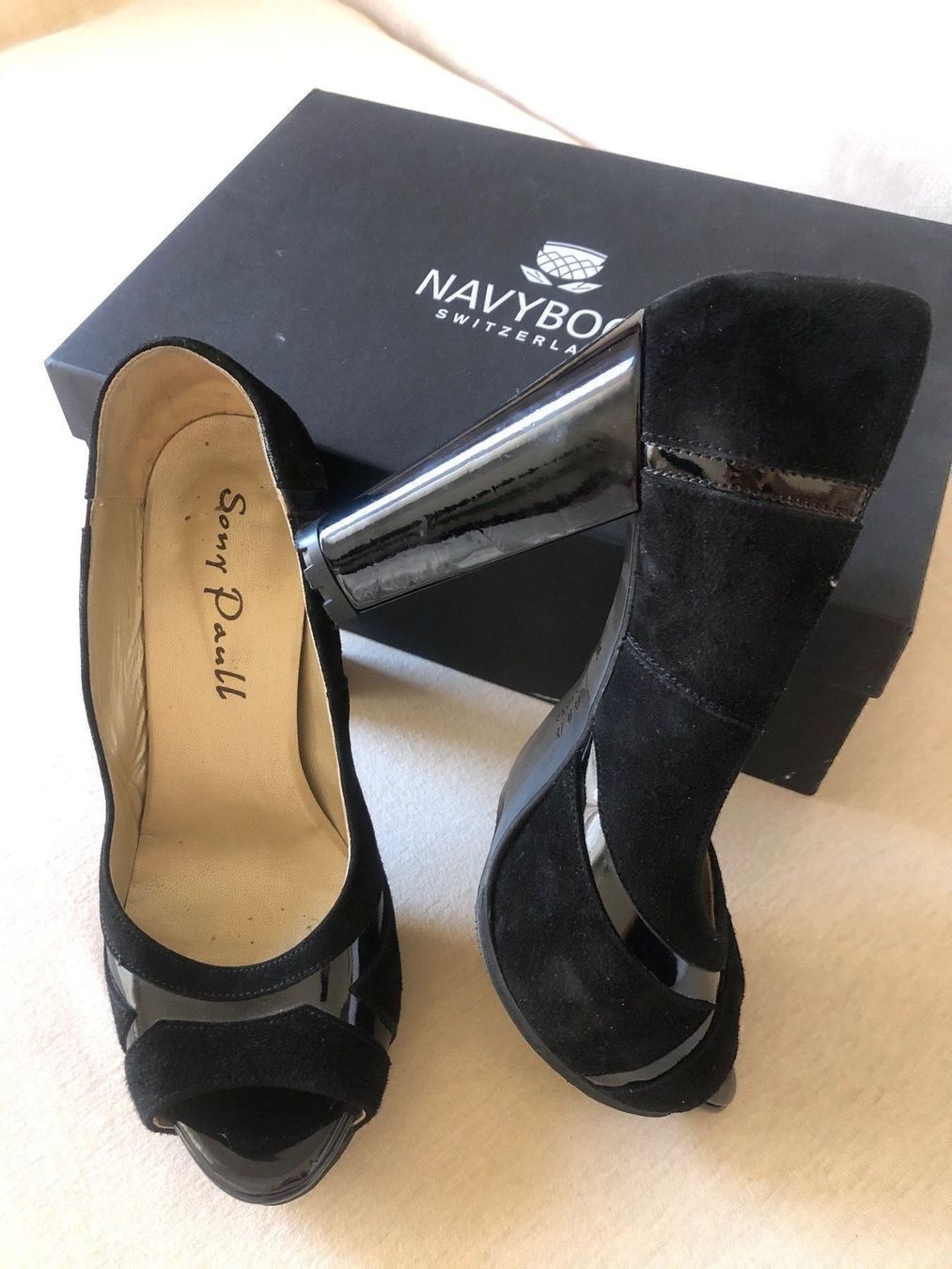 Chaussures femmes: Pumps / Schwarze Schuhe 39 – D'occasion à Zürich par Angela_Fashion_Lover