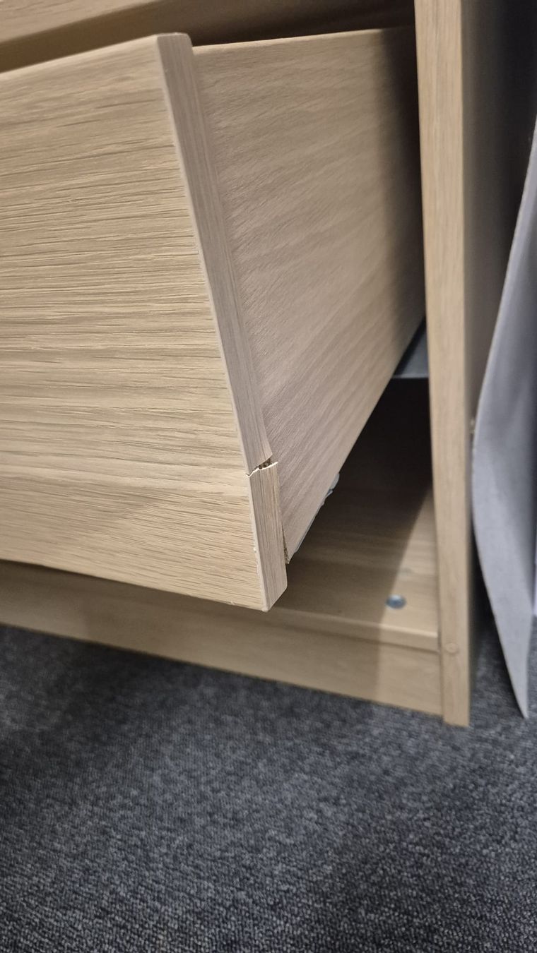 Ikea Armadi: Ikea pax 201x50x60 used – Usato da Brüttisellen venduto da Camcha 5