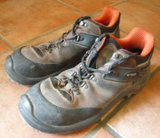 Stahlkappenschuhe / Schuhe Gr 43