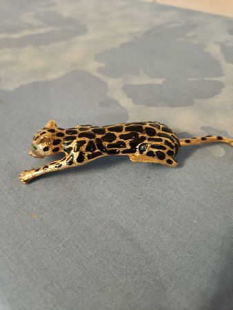 Elegante Vintage Leopard Brosche, goldfarben
