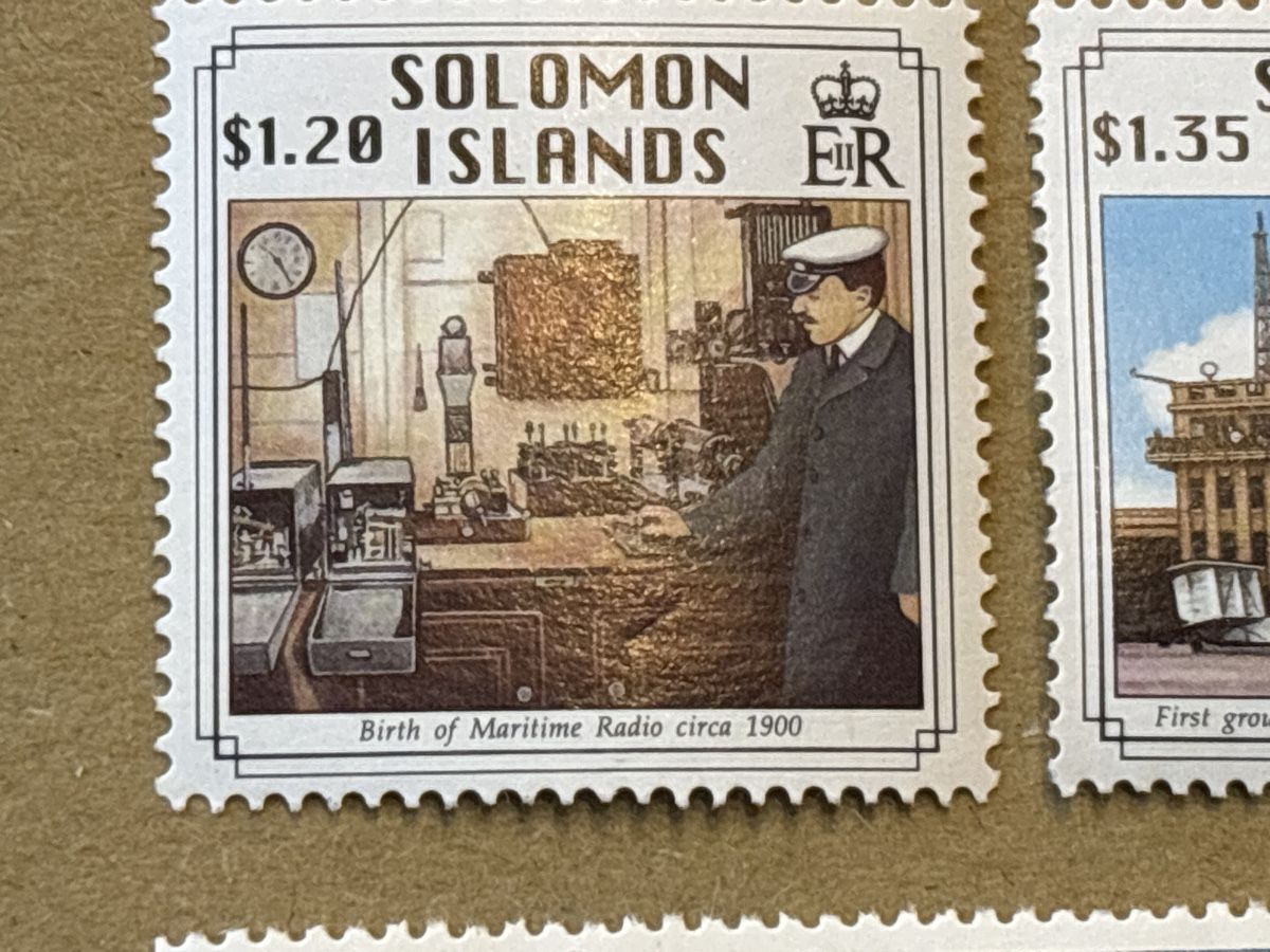 Tutti i francobolli: Solomon Islands Briefmarkensatz 2. WK – Nuovo e nell'imballaggio originale da Zürich venduto da engebrunau 2