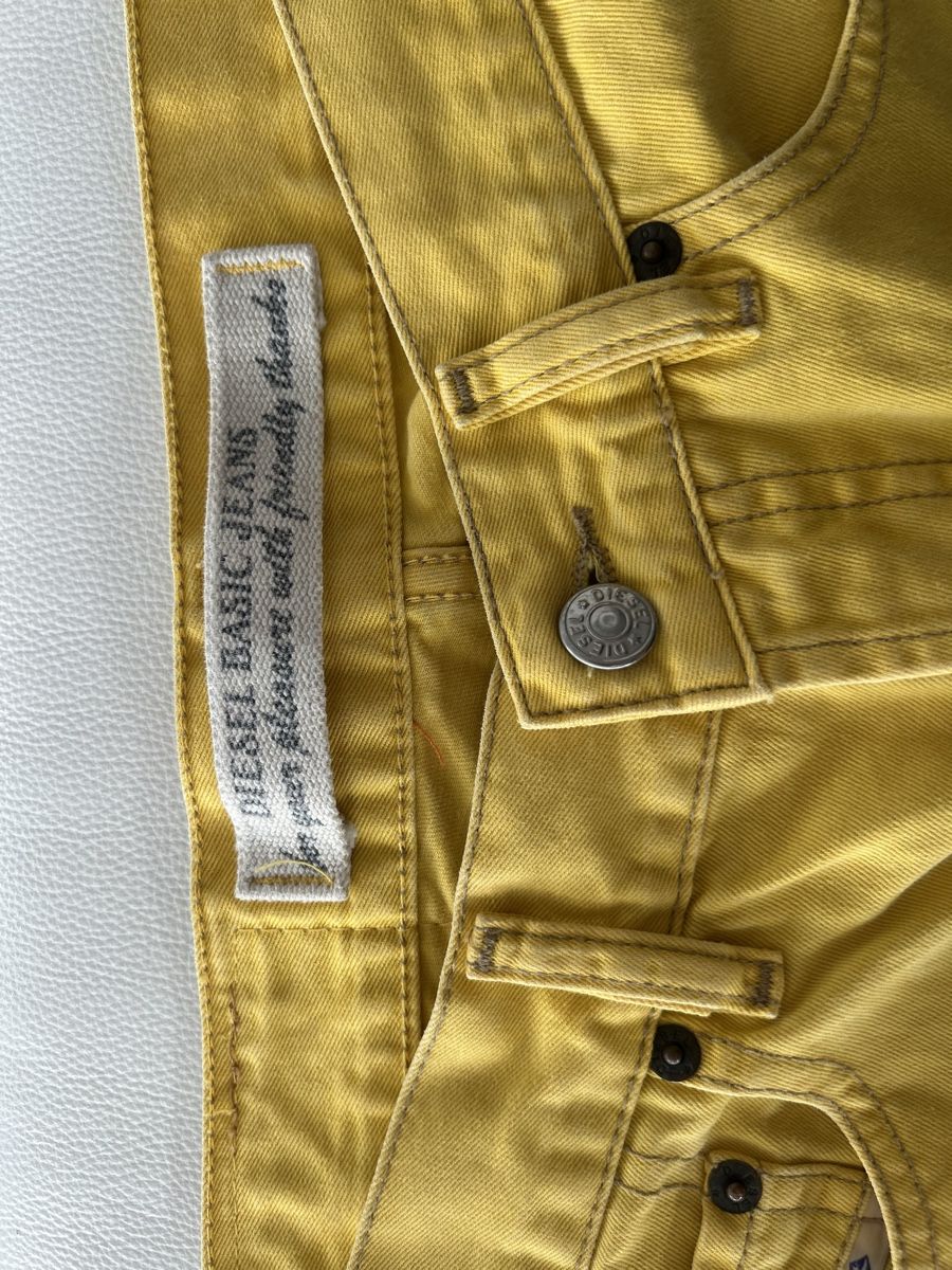 Diesel Jeans: Diesel Basic Jeans Yellow Denim Size 30 Regular Fit – Neu (gemäss Beschreibung) aus Saland von ele_vc96 5