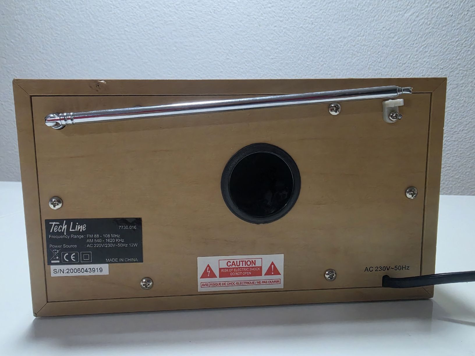 Radio: Radio Tech Line Holzgehäuse  – Usato da Winterthur venduto da xXSchwwizXx 1