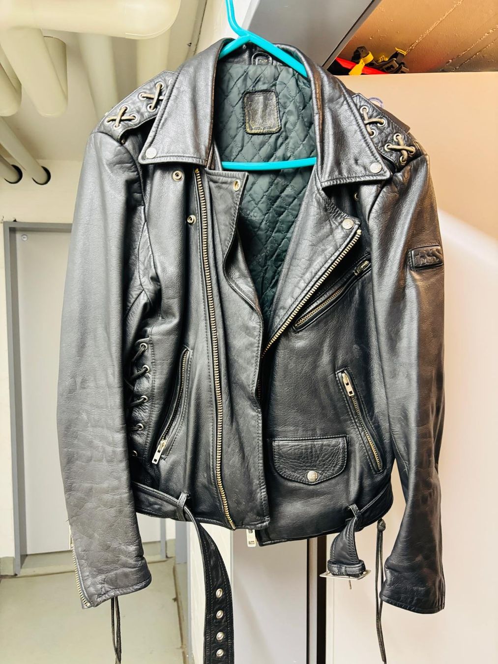 IXS Giacche: Motorrad Lederjacke – Usato da Dietlikon venduto da sam_y9h8 4