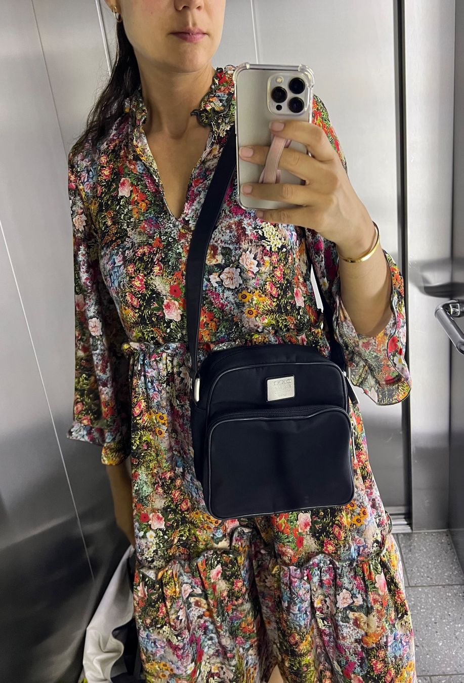 DKNY Borse da donna: DKNY Umhängetasche 🖤 – Usato da Zürich venduto da ClosetQueen 9
