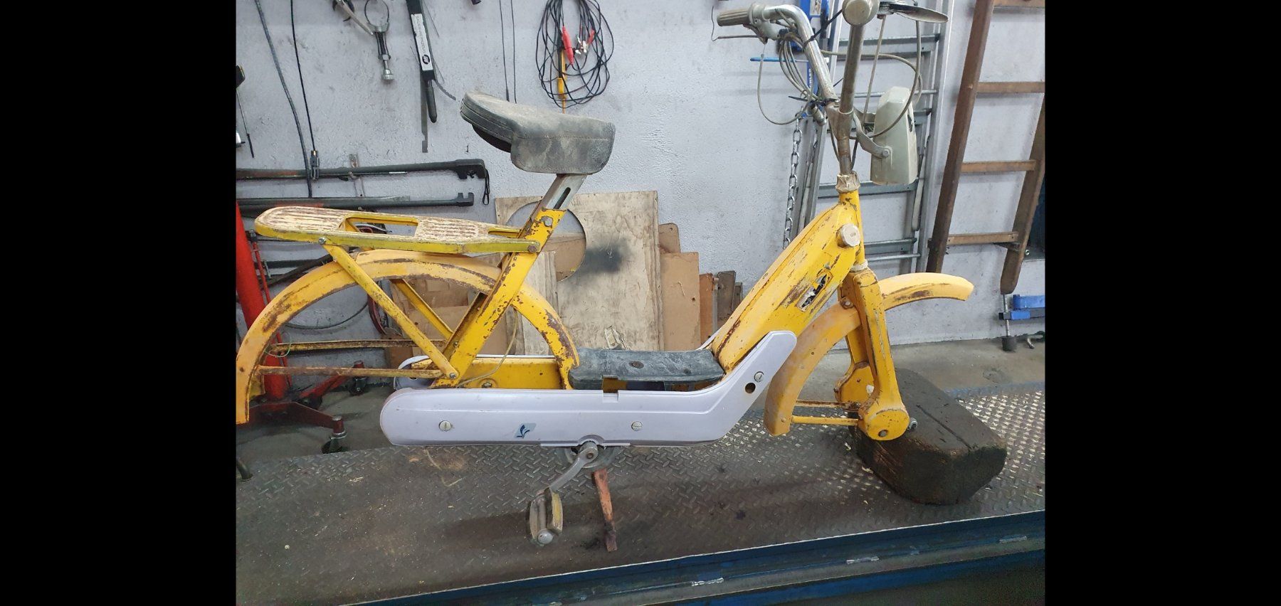 Piaggio Mofas: Cadre piaggio – Gebraucht aus Chêne-Bourg von breaud--