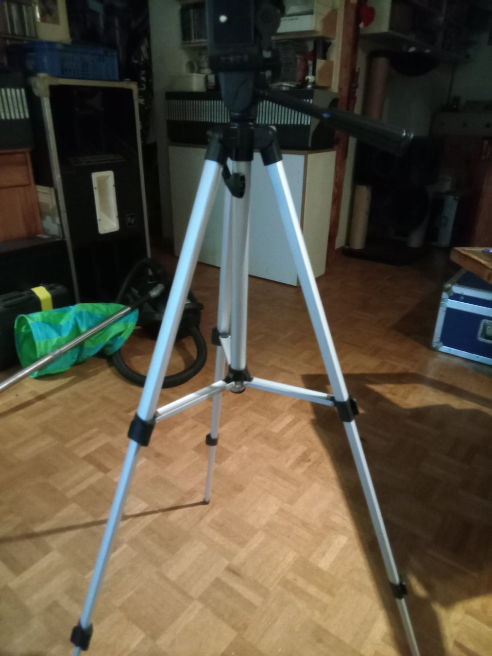 Treppiedi & Teste: Stativ – Nuovo e nell'imballaggio originale da St.Gallen venduto da fozzy68 2