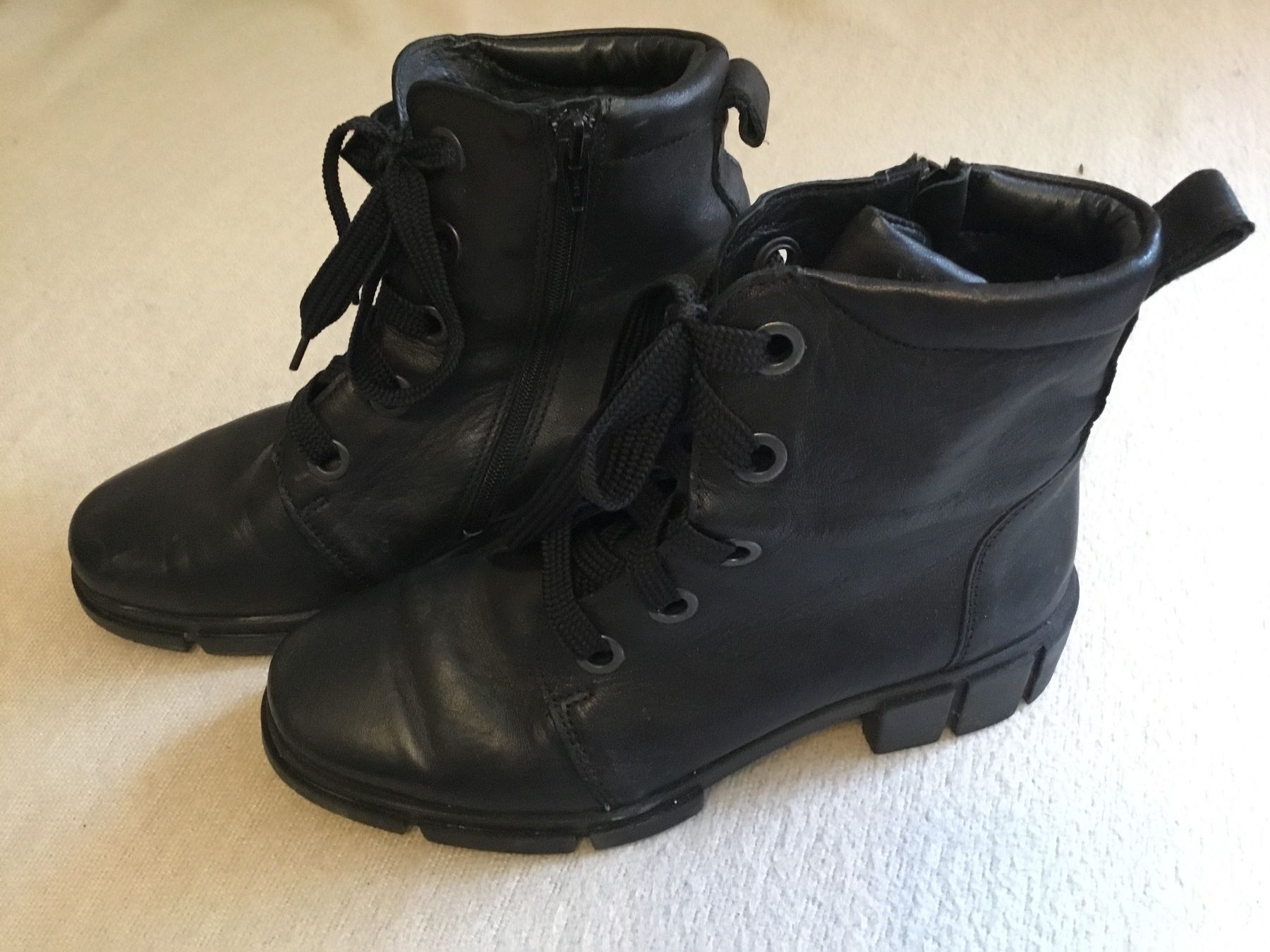 Scarpe da donna: Solidus Stiefeletten Gr. 5 1/2, 38 – Usato da Diessenhofen venduto da quinto9 1
