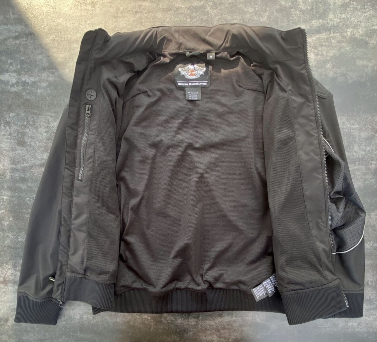Harley-Davidson Jacken: Harley Davidson Jacke, Top Zustand, Grösse M – Neu (gemäss Beschreibung) aus Oberdorf SO von sm67 2