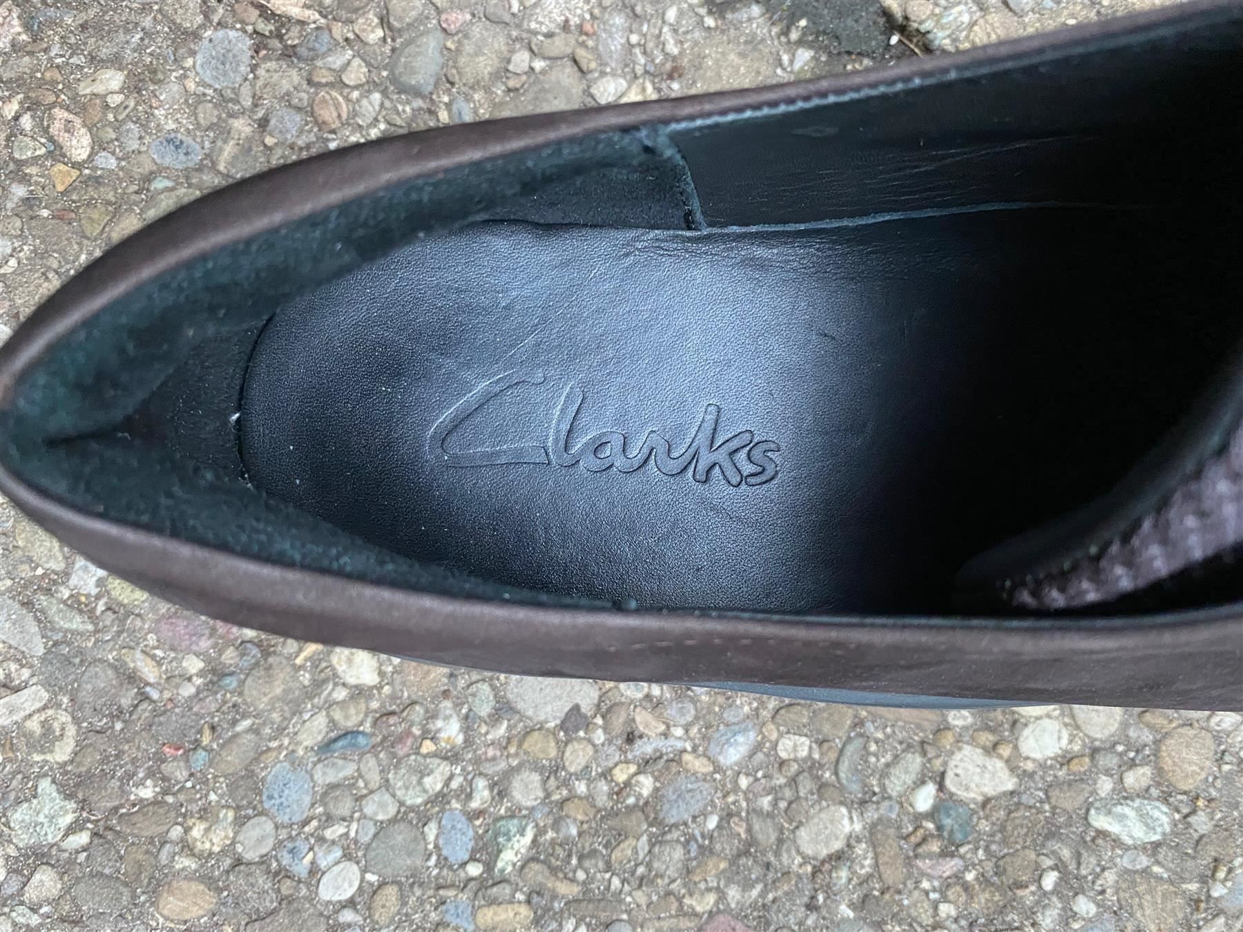 Clarks Damenschuhe: Clarks, neuw. Leder-Bindeschuhe Gr. 40.5 – Gebraucht aus Winterthur von Aniger 5
