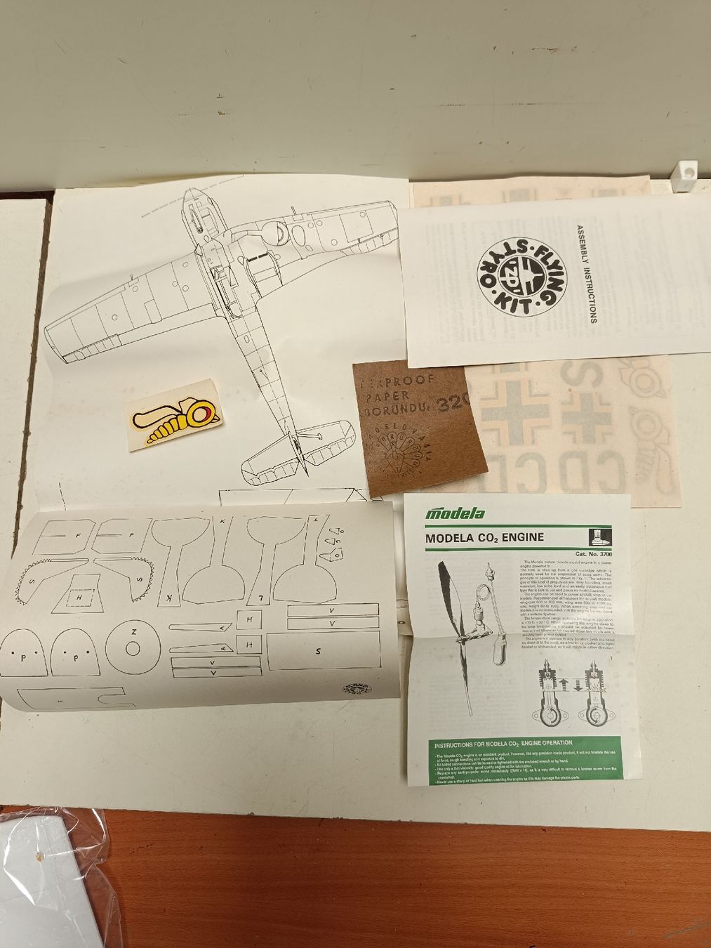 Modellismo RC: Messerschmitt Bf 109E Bausatz 1/15 -(em319) – Nuovo e nell'imballaggio originale da Künten venduto da Schnaepplihuus 5