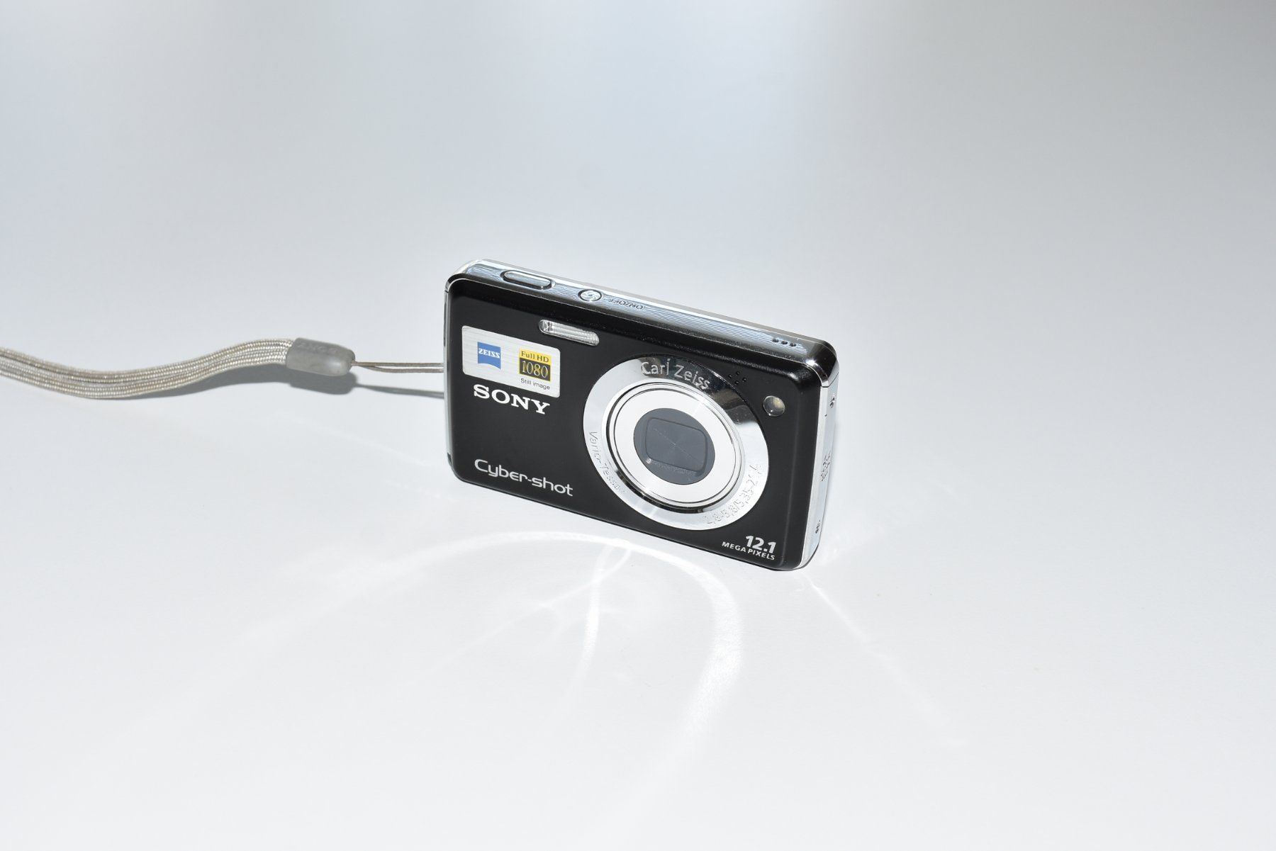 Sony Appareil photo: Sony Cyber-shot DSC-W210 12.1 MP CCD Sensor – D'occasion à Dietikon par ruvostar