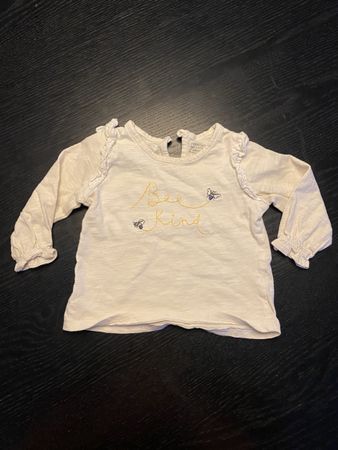 Süesses Primark Langarmshirt, Grösse 74 🐝