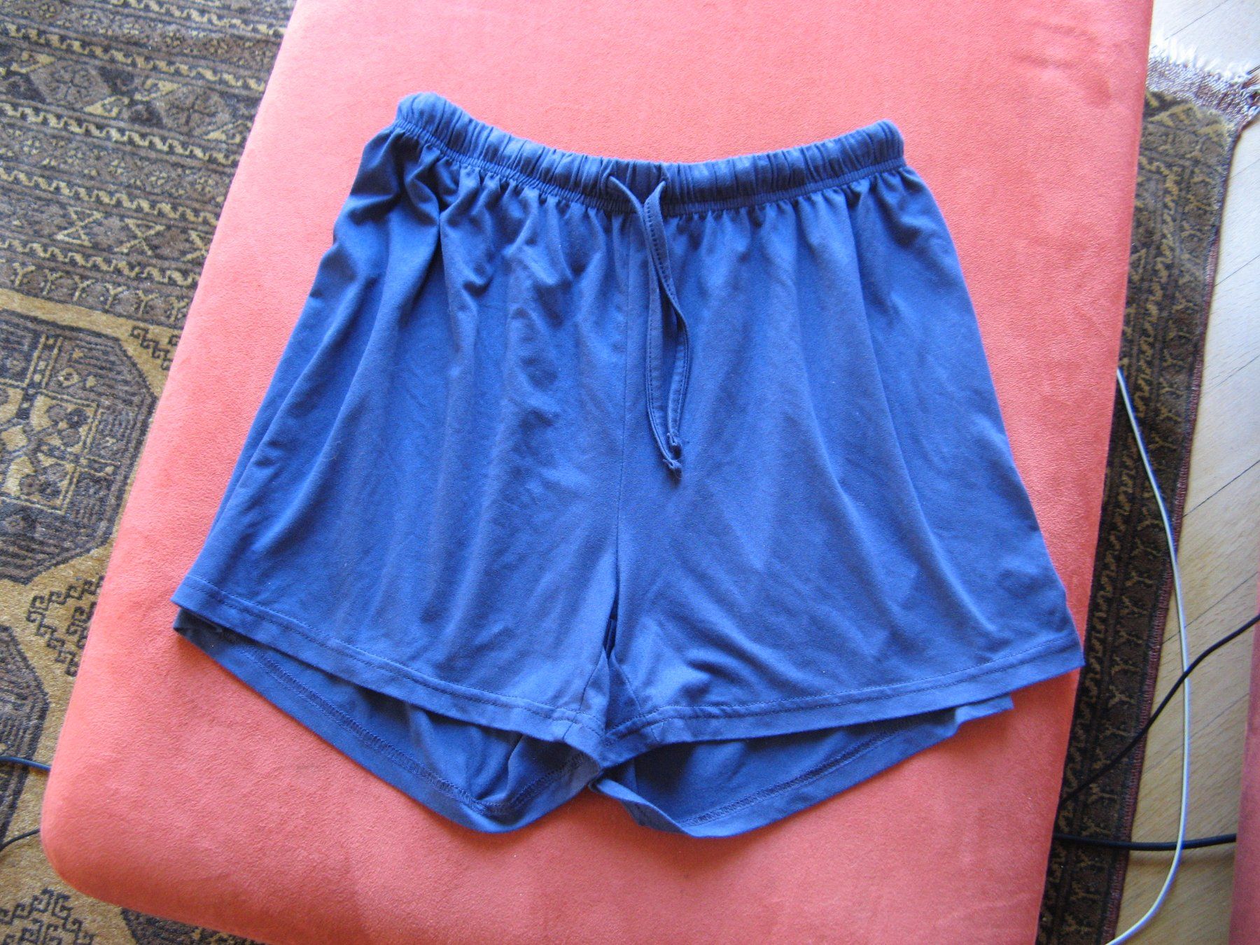 Hosen: blaue Shorts von Leyla Gr. M – Gebraucht aus Zürich von apil 1