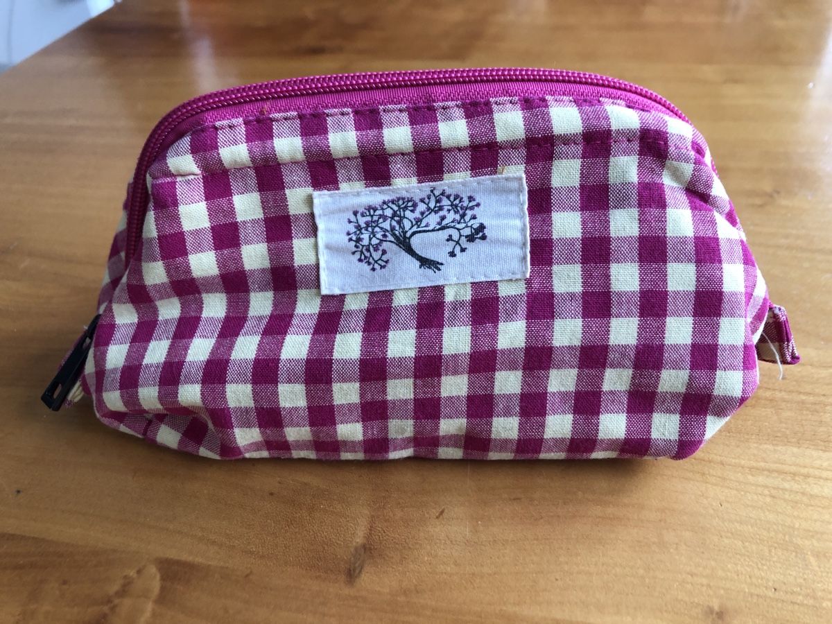 Kosmetikkoffer: Vichykaro Necessaire – Gebraucht aus Zürich von ehupp