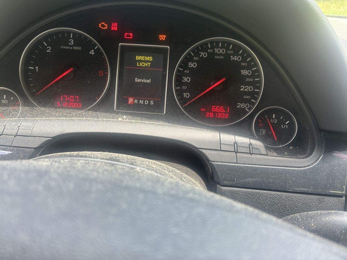 VW Automobili: Audi A4 Tdi – Difettoso da Leukerbad venduto da Sven5.2 3