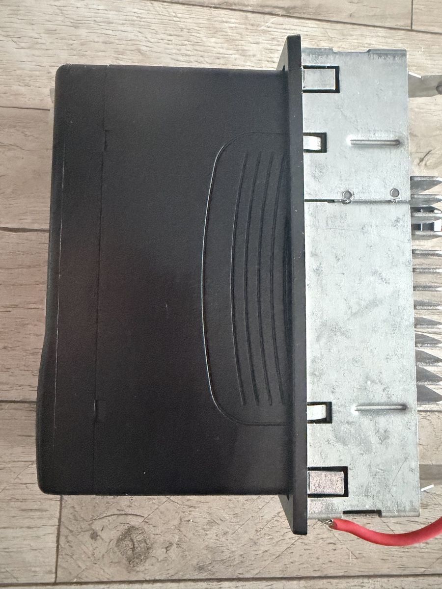Motorola Radiocomunicazione: Funkgerät Motorola GM950 – Usato da Emmenbrücke venduto da Marktonline 1