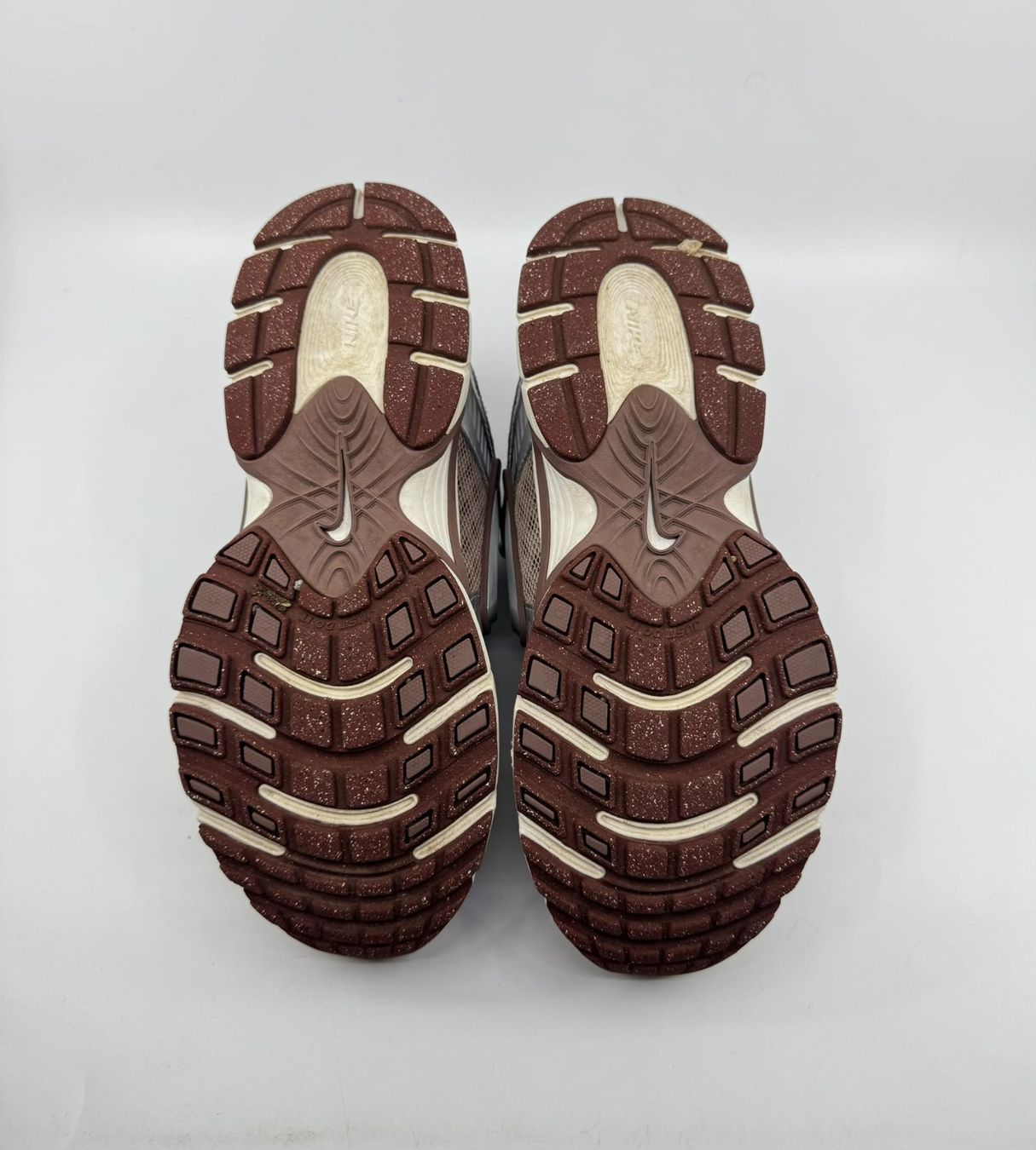 Nike Damenschuhe: Nike V5 RNR Grösse 38.5 – Gebraucht aus Herisau von Seyashop1 4