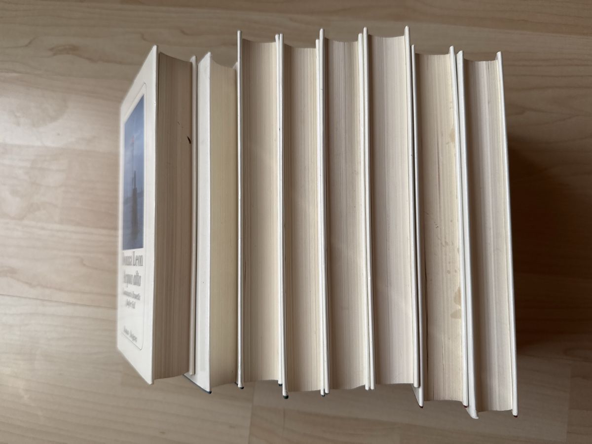 Bücher: 8 Donna Leon Romane  – Gebraucht aus Eschenz von Belladog 7