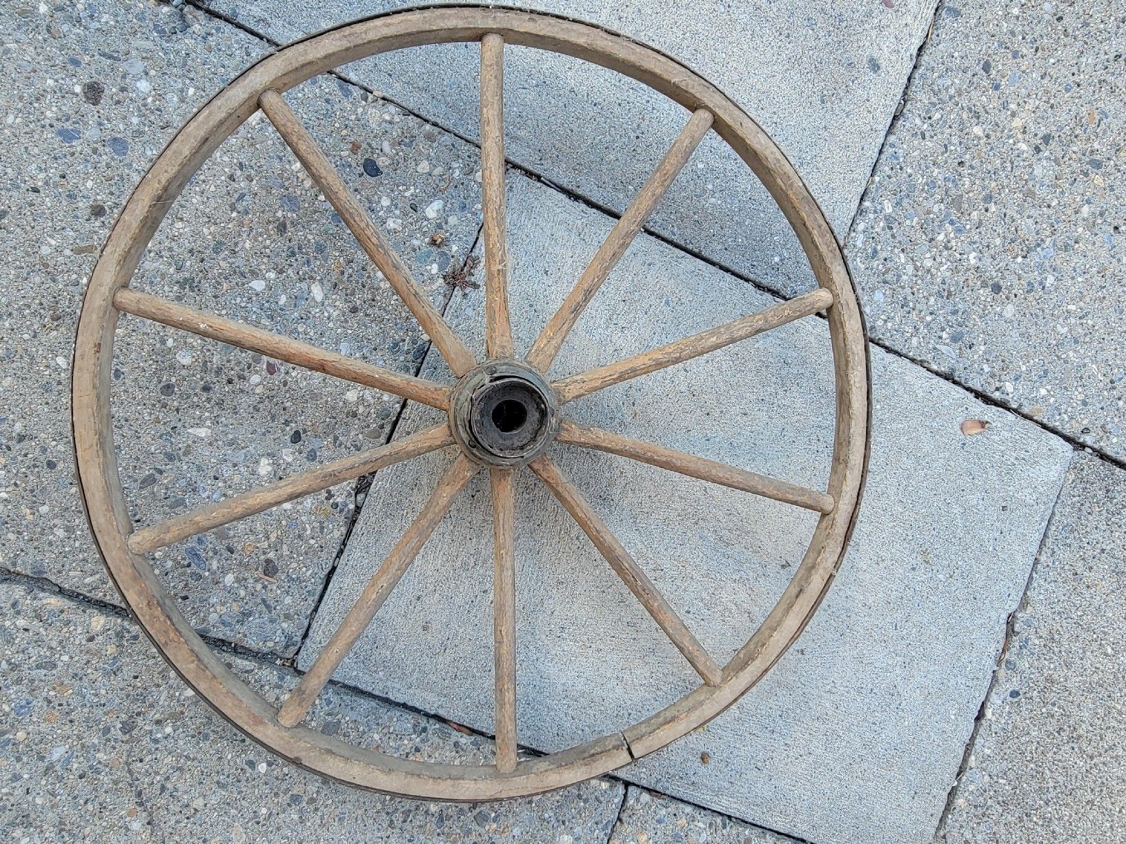Pneus & Kompletträder: Kleinerse Wagenrad – Gebraucht aus Sils im Domleschg von platin01 2