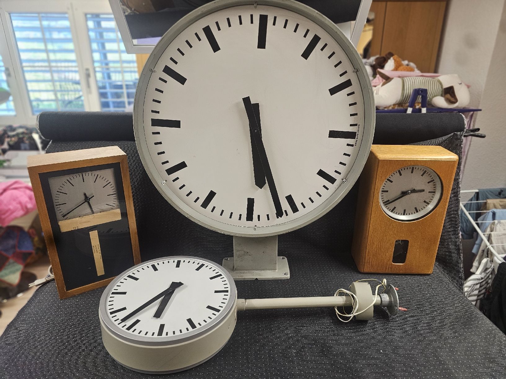 Orologi: Industrie Uhren – Usato da Mümliswil venduto da Mizzi77