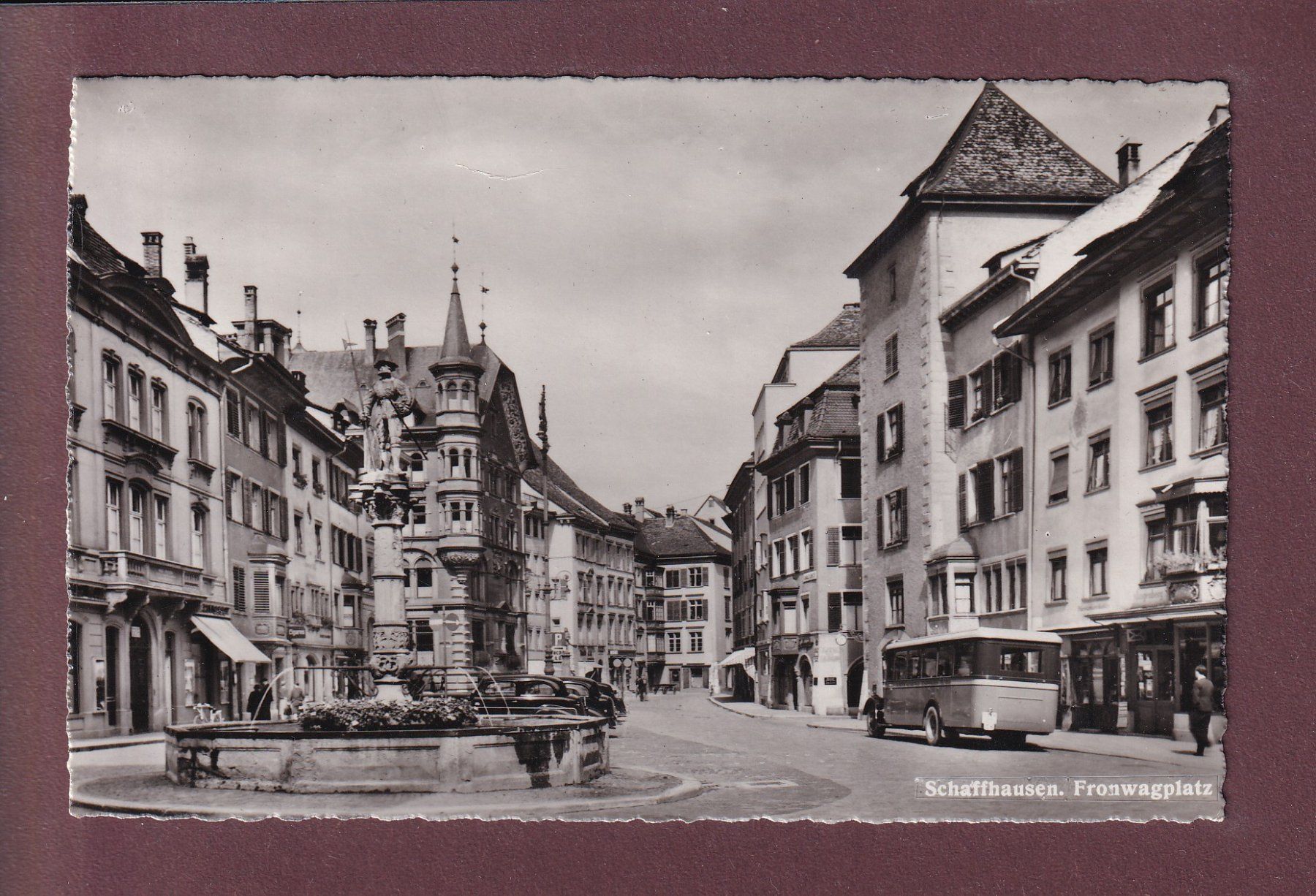 Cartes postales: SCHAFFHAUSEN - Fronwagplatz - Postauto – D'occasion à Pully par nicecards