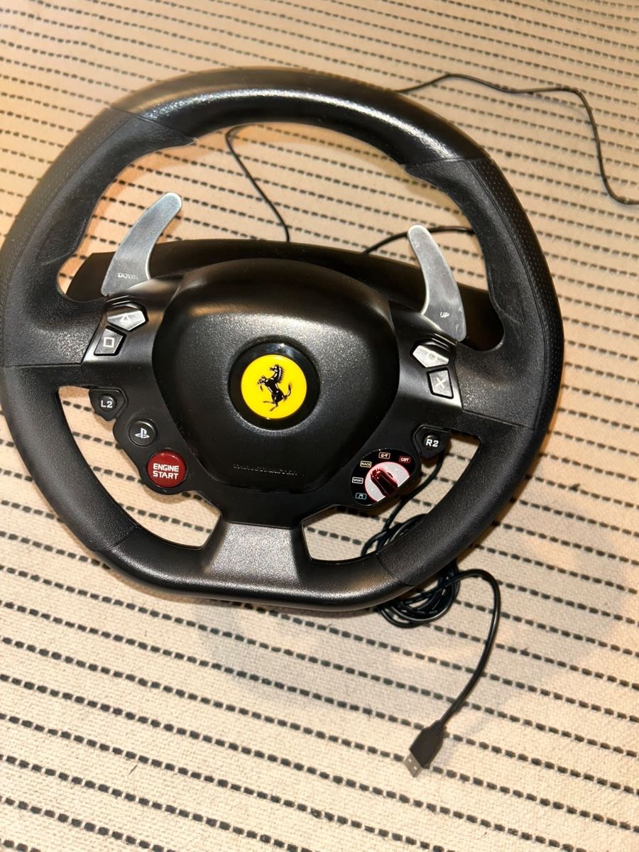 Thrustmaster Controller: Original Playstation5 Lenkrad mit Pedale – Nuovo (secondo la descrizione) da Küsnacht ZH venduto da Ligha04 1