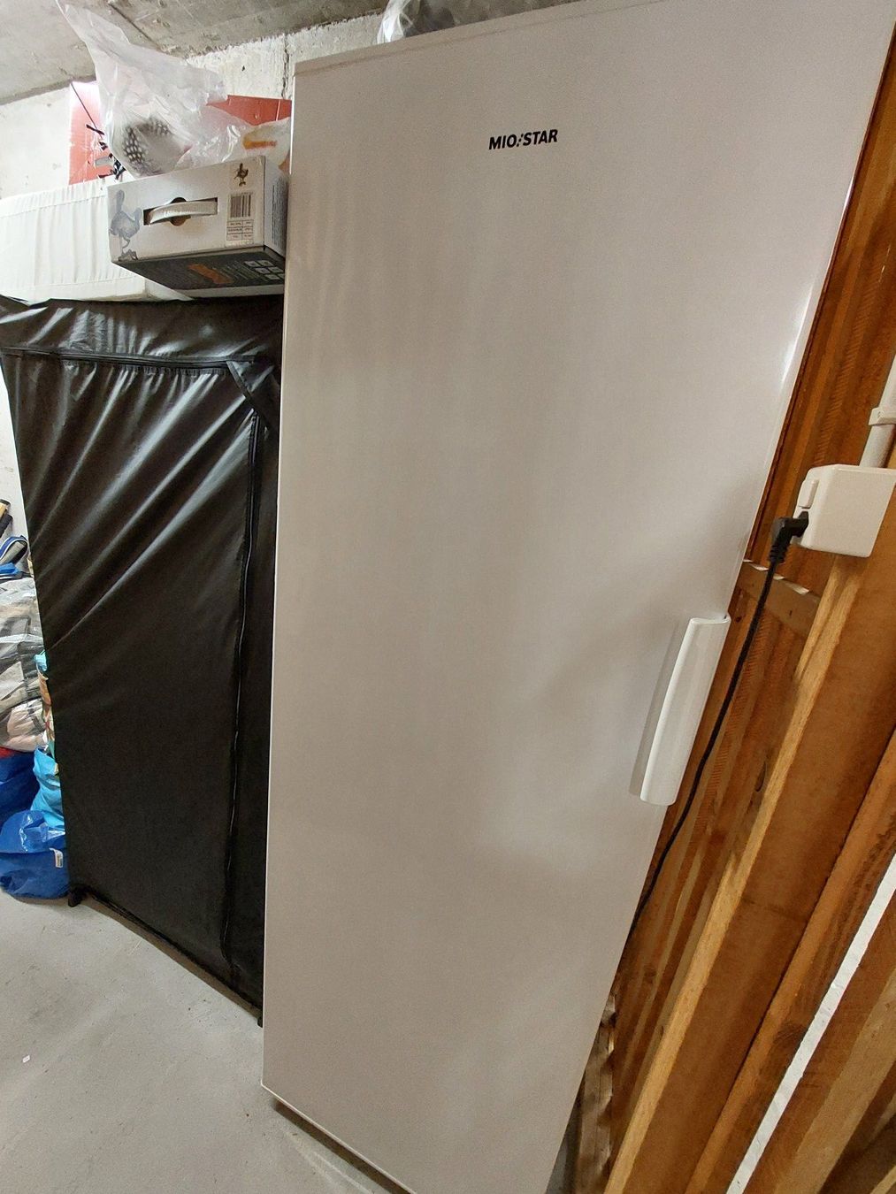 Mio Star Congelatori: Mio Star Gefrierschrank – Usato da Birsfelden venduto da Glycine02