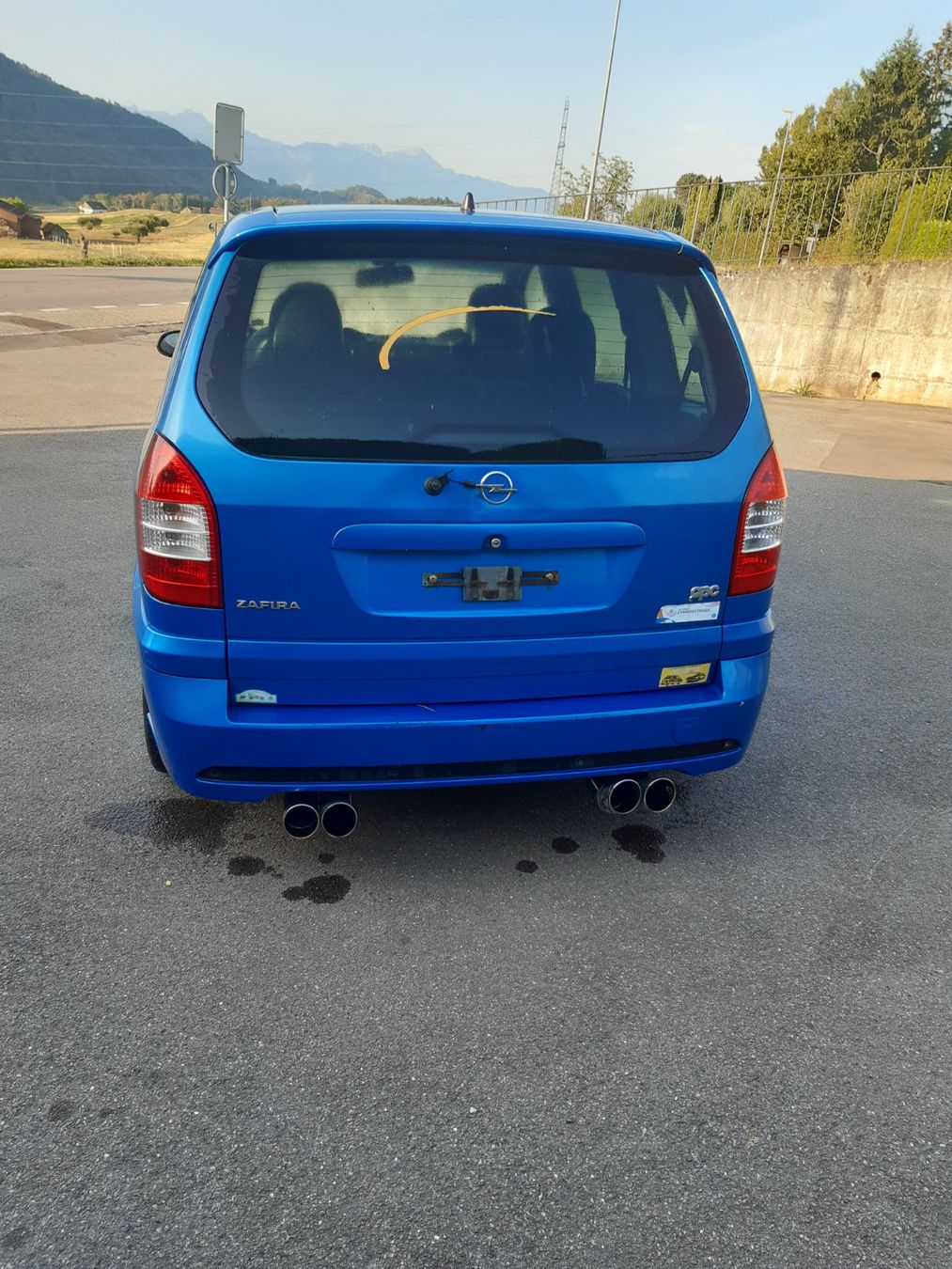 Opel Autos: Opel zafira a opc – Gebraucht aus Les Thioleyres von Chevalley1984 1