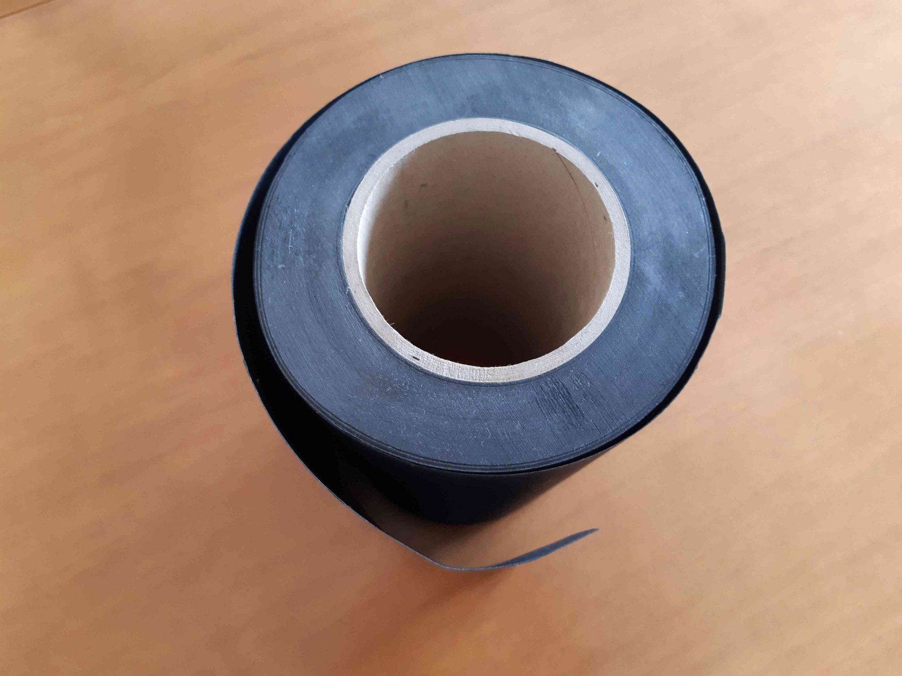 Papiere: Papierrolle schwarz, 19.5 cm breit – Neu (gemäss Beschreibung) aus Windisch von Re_ 1
